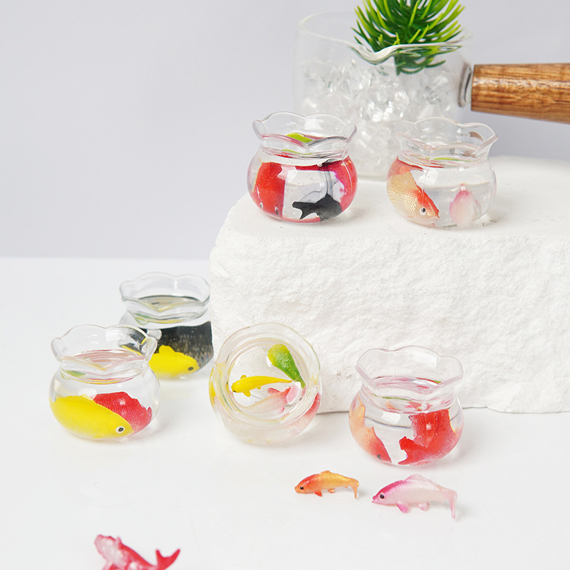 模擬プラスチック透明ミニレース花瓶モデルおもちゃの家ミニ家具 - Marine Aquarium Mini のレビューと価格